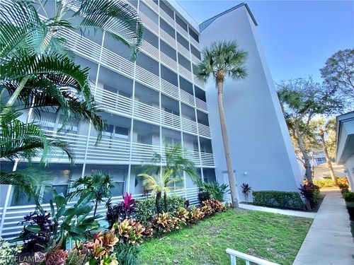 2205-290 Naples Cove Dr, NAPLES, FL, 34110-7664 | Card Image