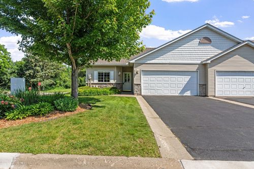 1111 Iris Dr, White Bear Tp, MN, 55127-6902 | Card Image