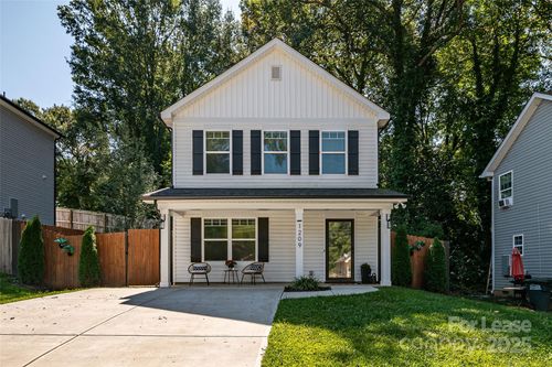 1209 Gaston Ave, Gastonia, NC, 28052-2078 | Card Image