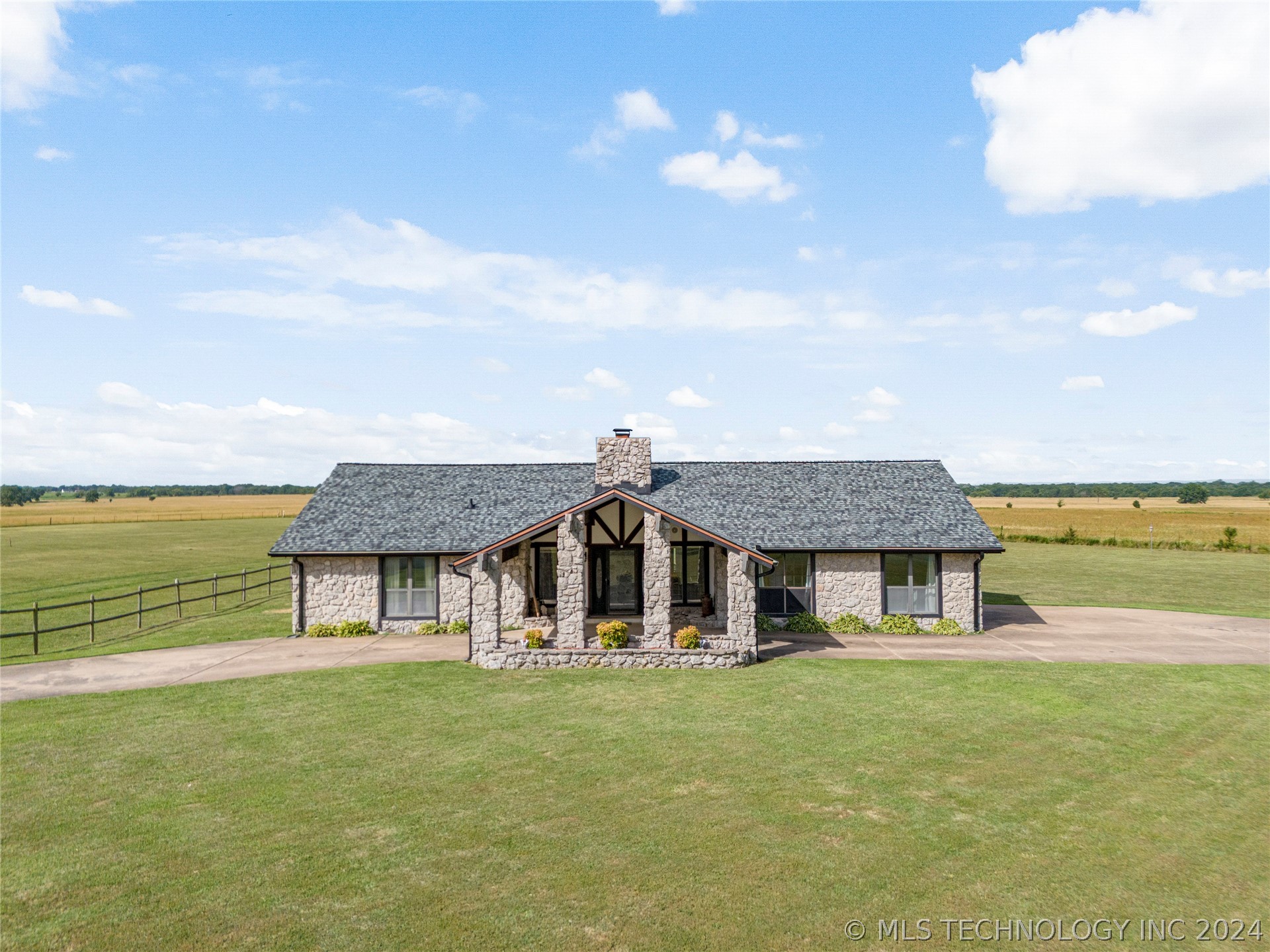 75th Hy , Mounds, OK 74047