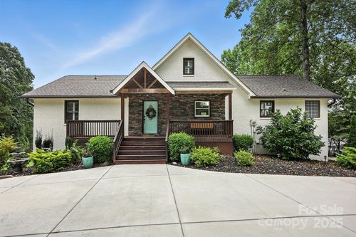 215 Barber Loop, Mooresville, NC, 28117-5901 | Card Image