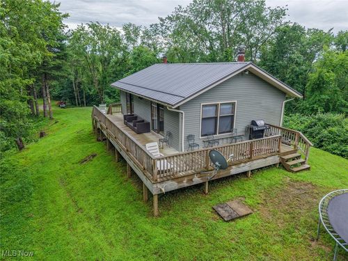 6413 Dague Rd Se, Uhrichsville, OH, 44683-7610 | Card Image