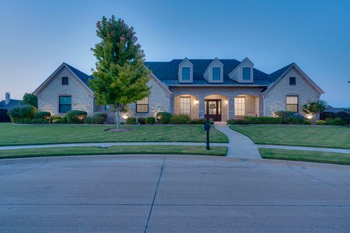 2209 Lyons Ct, Midlothian, TX, 76065-2088 | Card Image