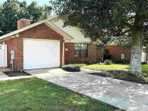 3251 Wythe Cir, Pensacola, FL, 32504-4803 | Card Image