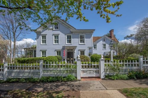 160 S Finley Ave, Basking Ridge, NJ, 07920-1428 | Card Image