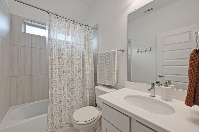 293 Cherrystone Loop, House other with 4 bedrooms, 4 bathrooms and 4 parking in Buda TX | Image 27