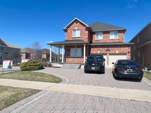 596 Vellore Park Avenue N, Vaughan, ON, L4H0G4 | Card Image