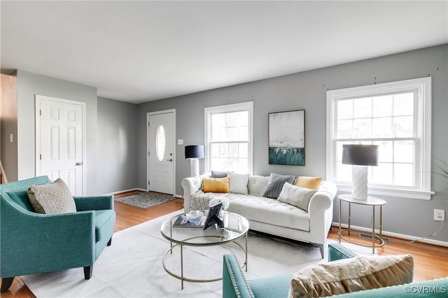 12204 Mckenna Cir, House other with 4 bedrooms, 3 bathrooms and null parking in Midlothian VA | Image 6