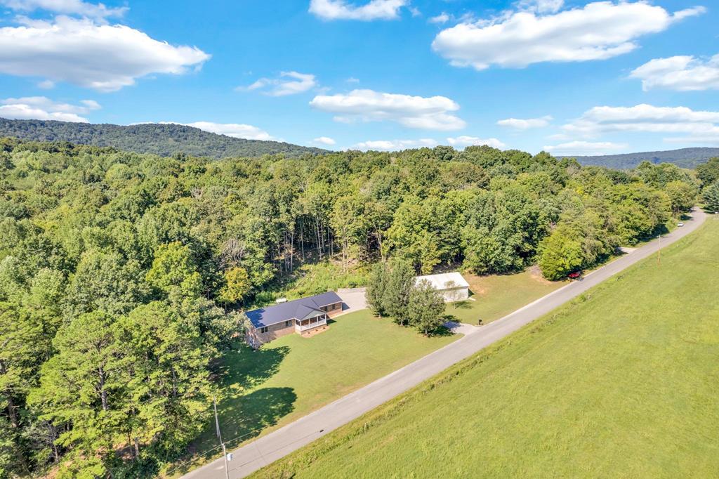 Lost Creek Rd, Sparta, TN 38583