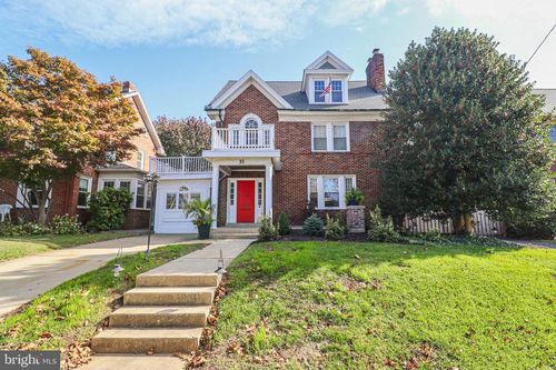 31 N Manheim St, YORK, PA, 17402-2313 | Card Image