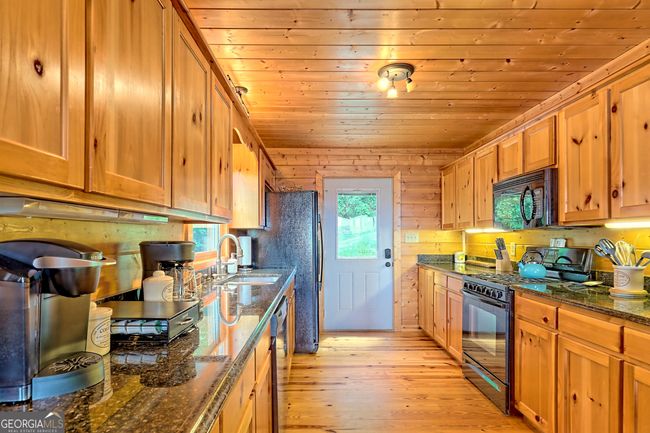 672 Screamer Dr, House other with 3 bedrooms, 3 bathrooms and null parking in Clayton GA | Image 42