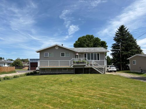 35 S 2 Street E, Magrath, AB, T0K1J0 | Card Image