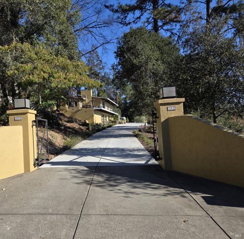 460 Bella Vista Dr, Angwin, CA, 94508-9644 | Card Image