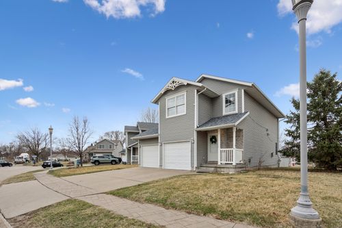 409 11th Avenue A Ct, Silvis, IL, 61282-1652 | Card Image