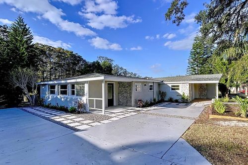 8531 Bass Lake Dr, NEW PORT RICHEY, FL, 34654-5000 | Card Image