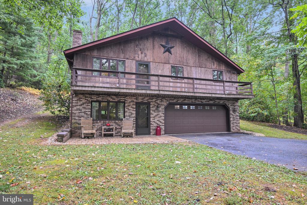 Seitzland Rd, Glen Rock, PA 17327
