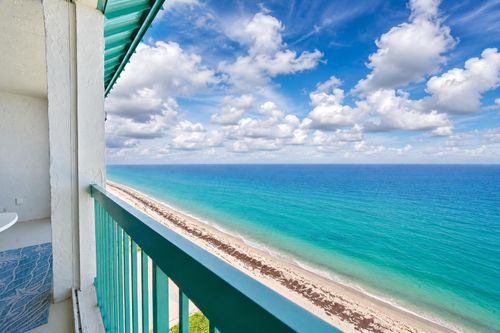 1603-9900 Ocean Dr, Jensen Beach, FL, 34957-2442 | Card Image