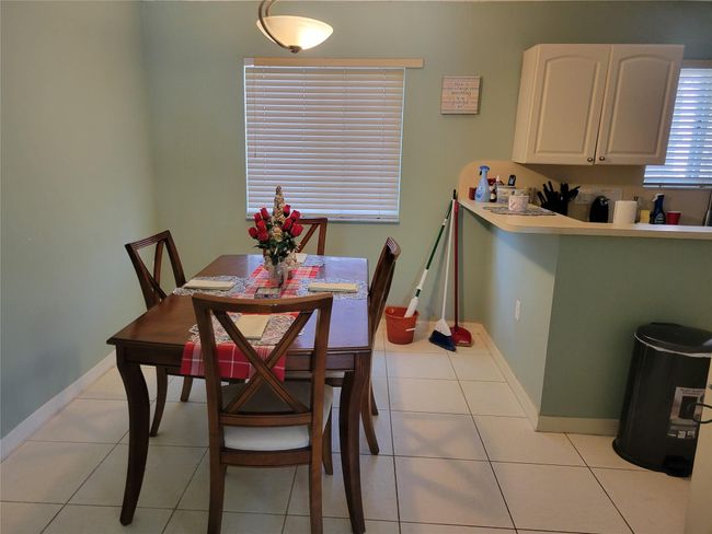 201 - 7760 Nw 22, Condo with 3 bedrooms, 2 bathrooms and null parking in Pembroke Pines FL | Image 7