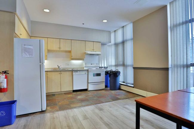 1803 - 650 10 Street Sw, Home with 2 bedrooms, 2 bathrooms and 1 parking in Calgary AB | Image 26