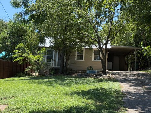 613 Peacock Lane, Austin, TX, 78704 | Card Image