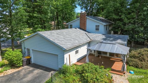 4752 Bonnie Ave Se, Kentwood, MI, 49508-4541 | Card Image