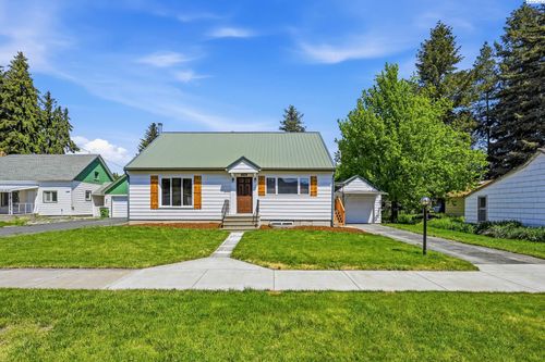 306 W Steptoe St, Oakesdale, WA, 99158 | Card Image