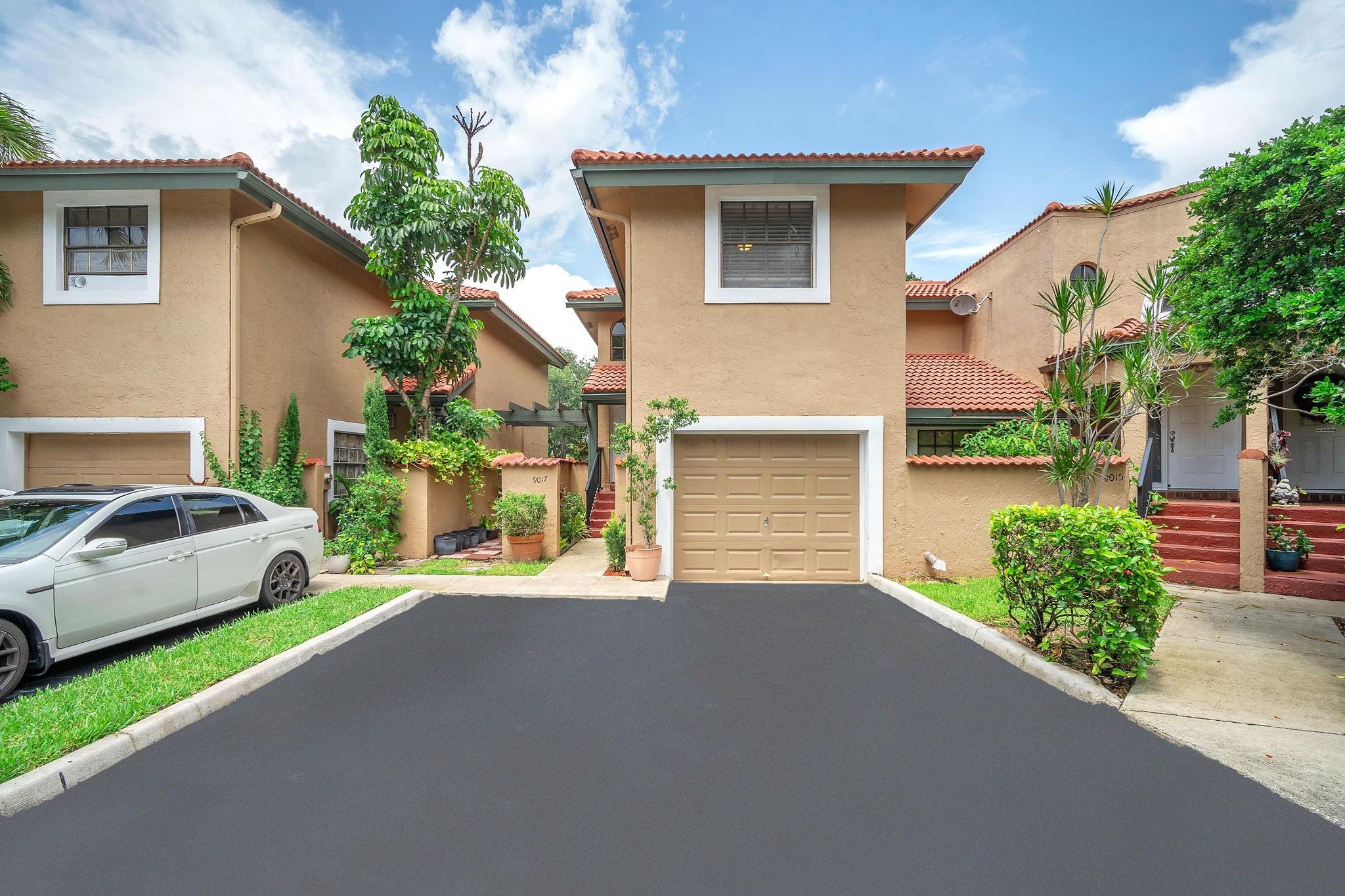 Sunrise Blvd, Plantation, FL 33322