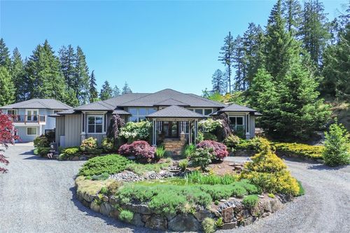 7487 Relke Rd, Duncan, BC, V9L6A7 | Card Image
