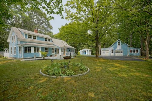 299 Exeter Rd, Hampton Falls, NH, 03844-2011 | Card Image