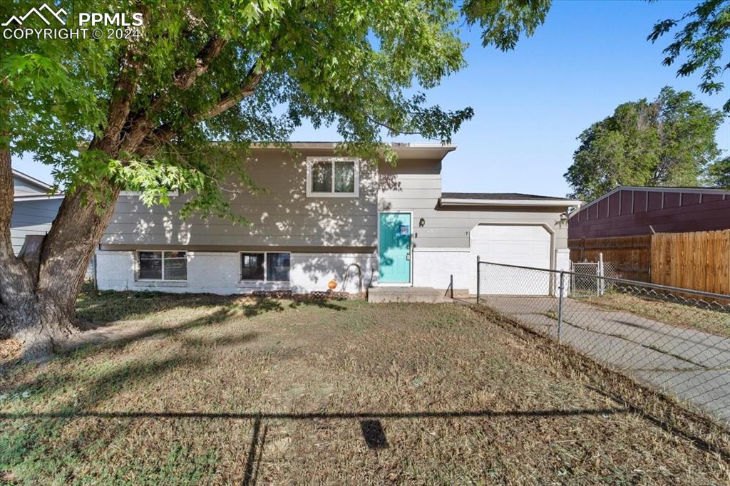 Elm St, Fountain, CO 80817