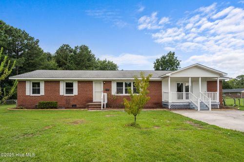 4 Earl Pl, Midway Park, NC, 28544-1225 | Card Image