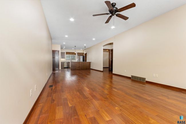 301 S Spring Pl, House other with 2 bedrooms, 2 bathrooms and null parking in Brandon SD | Image 7