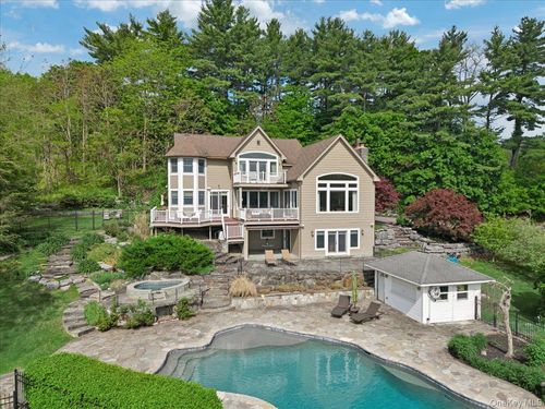 248 Van Wies Point Rd, Glenmont, NY, 12077-4222 | Card Image