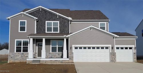 3777 Golden Wood Way, Green, OH, 44685-9565 | Card Image