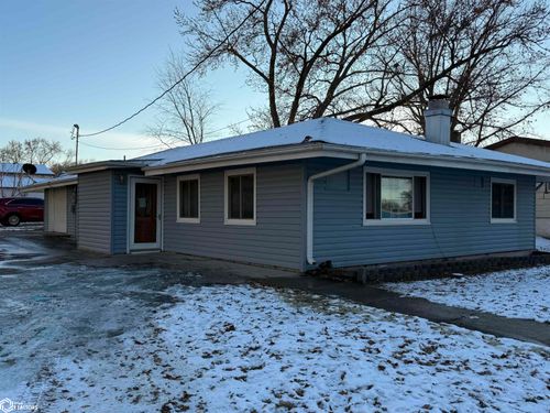 102 E Valley Ave, Shenandoah, IA, 51601-1344 | Card Image