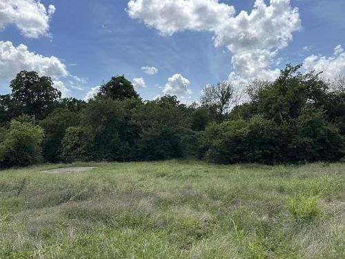 2720 Avenue K, Fort Worth, TX, 76105-3001 | Card Image