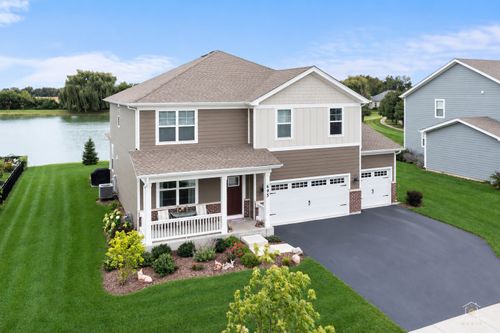 695 Kentshire Cir, Elgin, IL, 60124-5708 | Card Image