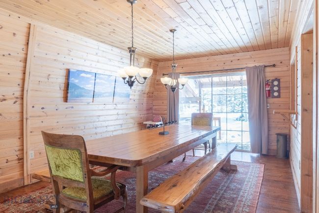286 Mule Deer Rd, House other with 3 bedrooms, 4 bathrooms and null parking in West Yellowstone MT | Image 11