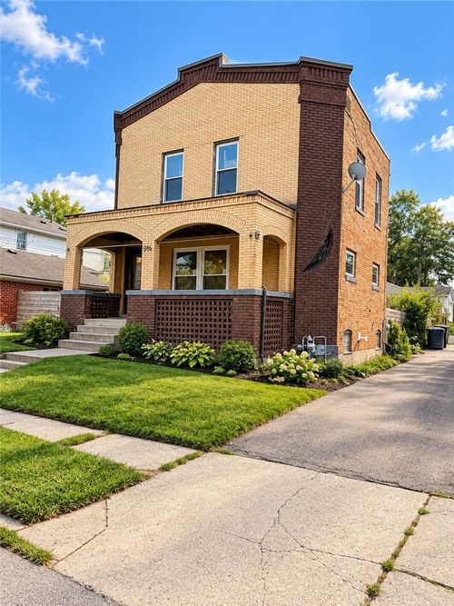 916 Lorain Ave, Dayton, OH, 45410-2428 | Card Image