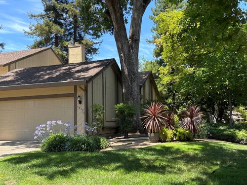 7029 Rio Cuarto Court, Citrus Heights, CA, 95621 | Card Image