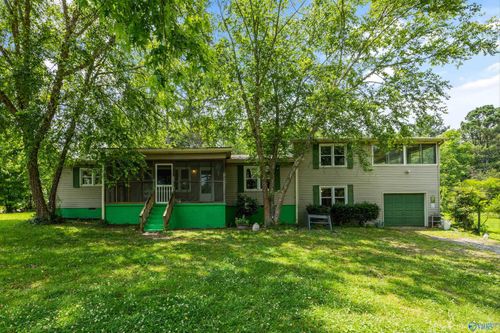 46 Bluff City Rd, Somerville, AL, 35670-4800 | Card Image