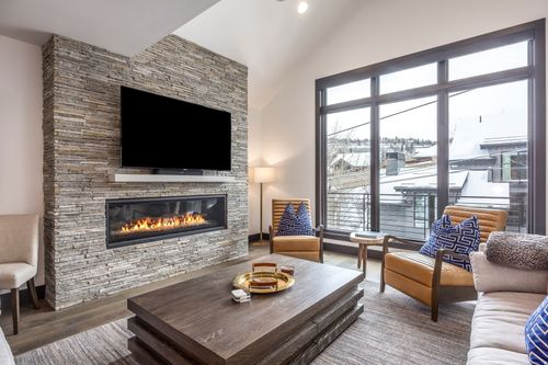 88 King Dr, Park City, UT, 84060-8828 | Card Image