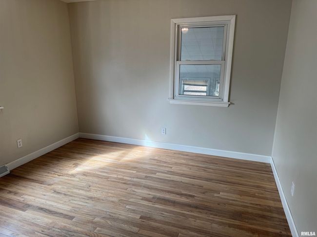 2820 N Pine St, House other with 3 bedrooms, 2 bathrooms and 1 parking in Davenport IA | Image 11