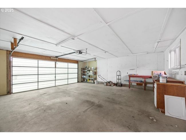 744 Ne Craig St, House other with 4 bedrooms, 3 bathrooms and 2 parking in Myrtle Creek OR | Image 24