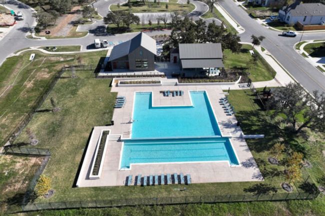 6 Creeks Community Pool | Image 34