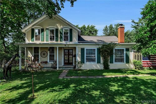 26 Reserve Rd, West Seneca, NY, 14224-4012 | Card Image