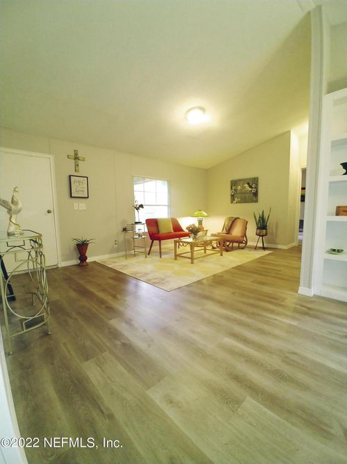 2226 Glen Gardner Dr, Jacksonville, FL, 32246-2204 | Card Image
