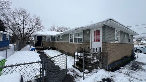 402 Buckley Rd, Liverpool, NY, 13088-6607 | Card Image