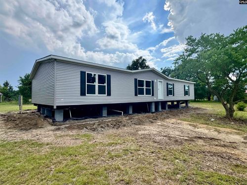 1715 Robinson Town Rd, Cassatt, SC, 29032-9331 | Card Image