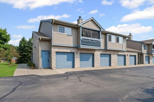 unit-202-2404 Windward Blvd, Champaign, IL, 61821-6996 | Card Image